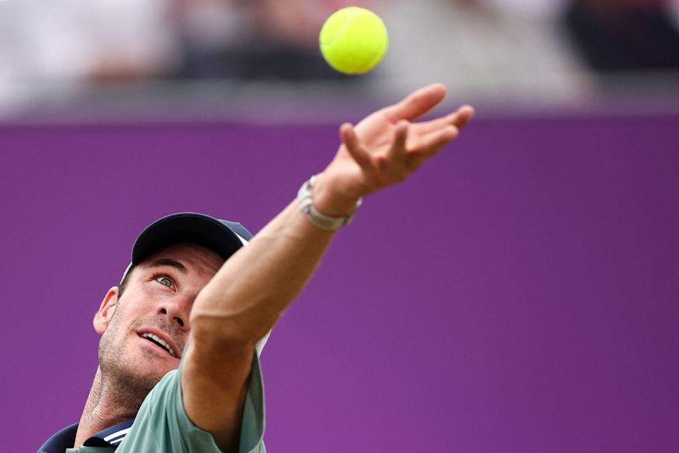 而里夫斯在 而里夫斯在