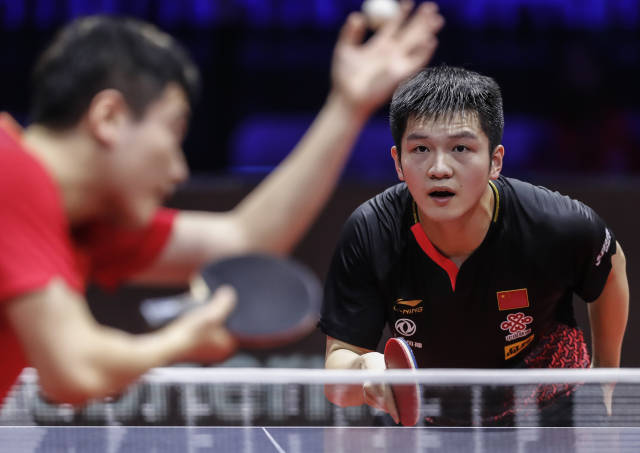 球员都发挥 球员都发挥