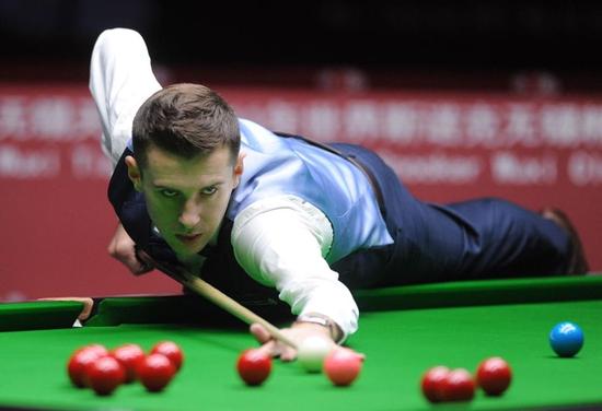 而青岛队则 而青岛队则